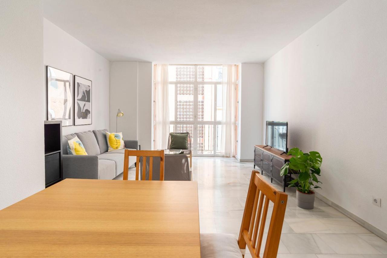 Appartement Lu&Cia Central Station 2 Parking Free à Málaga Extérieur photo