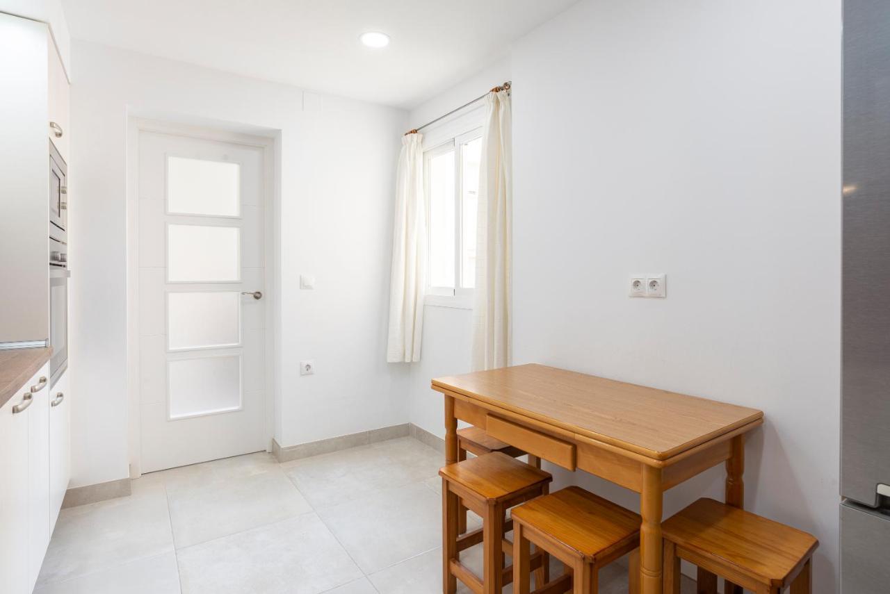 Appartement Lu&Cia Central Station 2 Parking Free à Málaga Extérieur photo