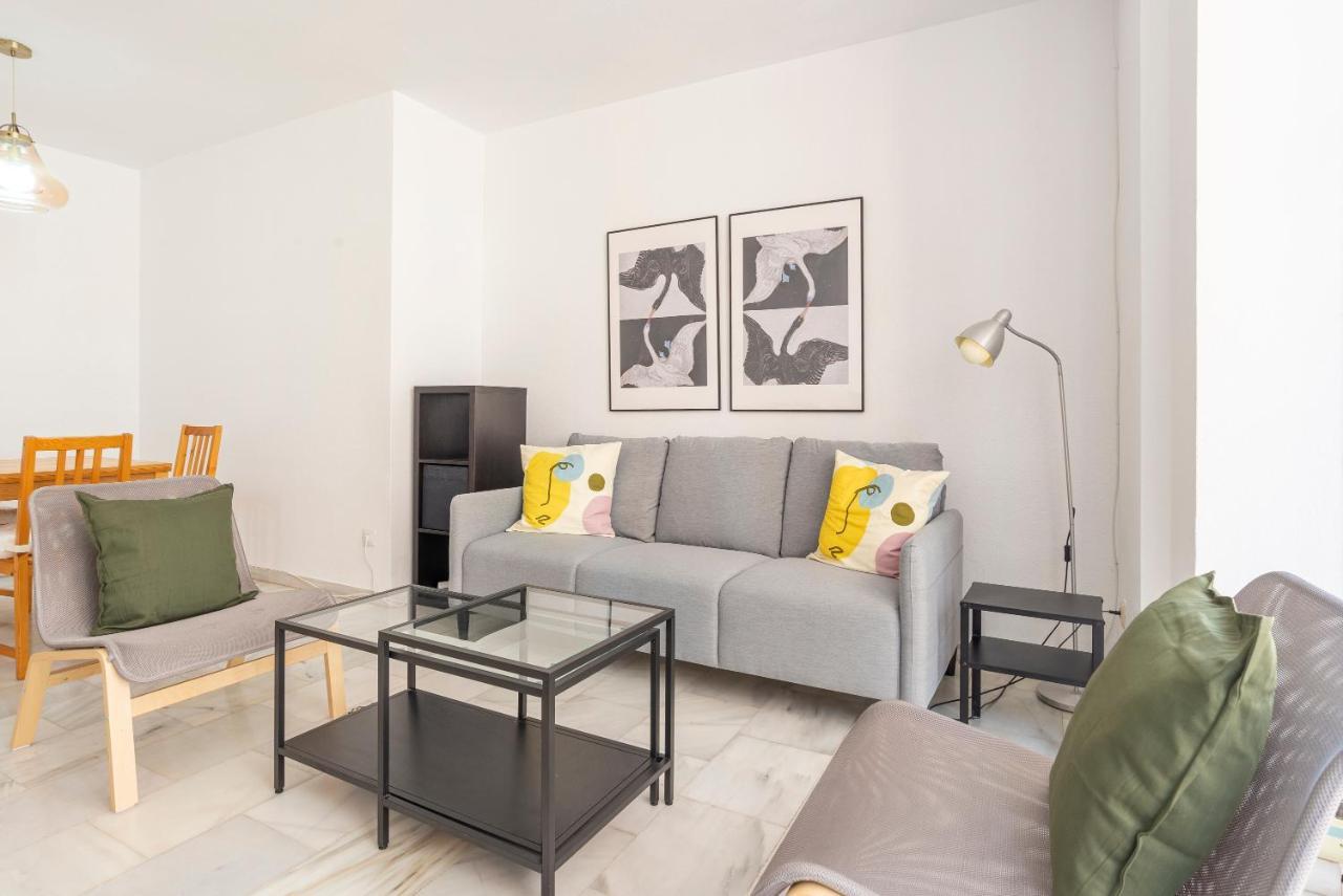 Appartement Lu&Cia Central Station 2 Parking Free à Málaga Extérieur photo
